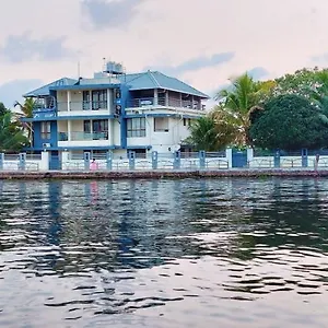 Captains Cabin Backwater Hotel Alappuzha